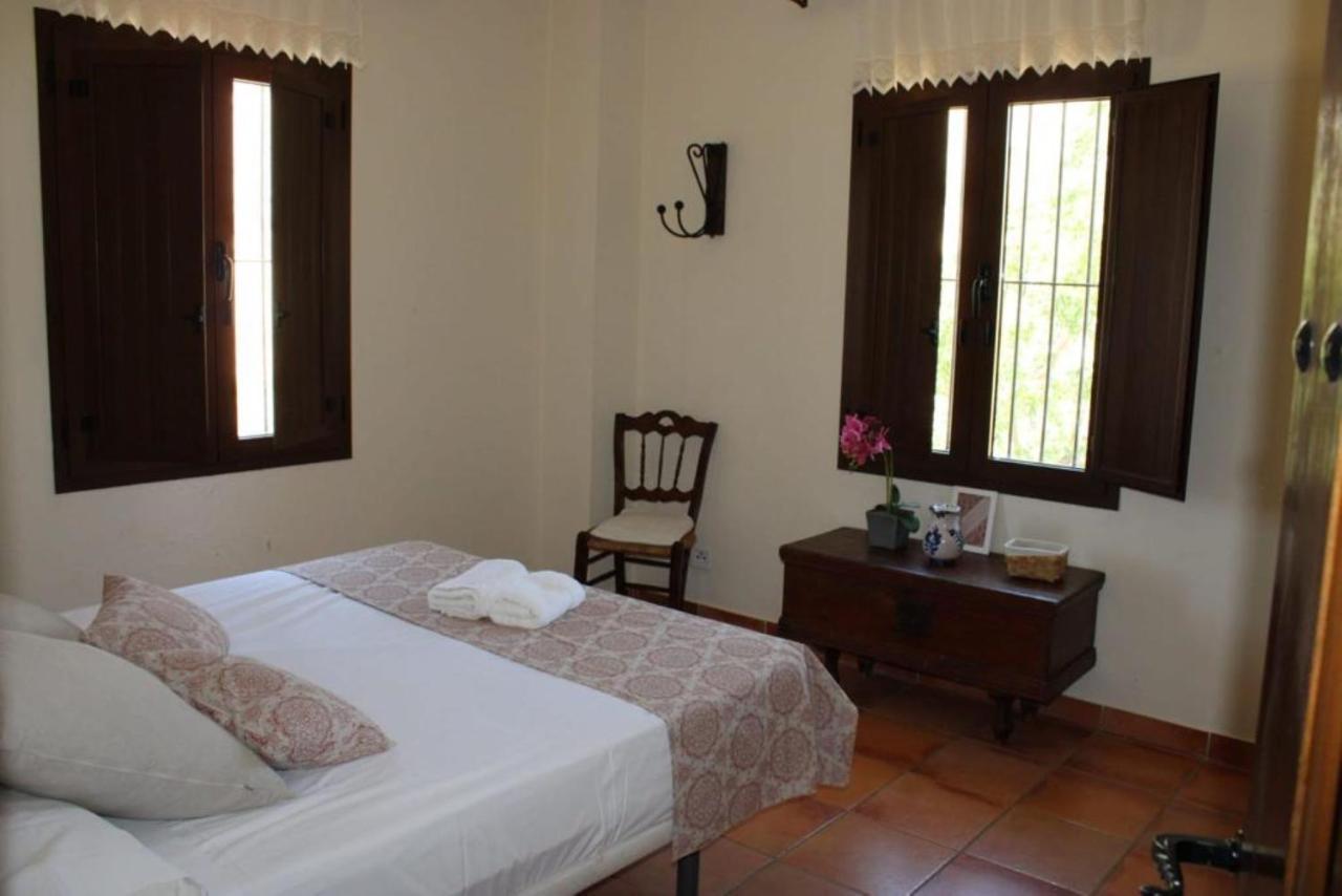 Complejo Cortijo Rural El Puntal Villa Teba ภายนอก รูปภาพ